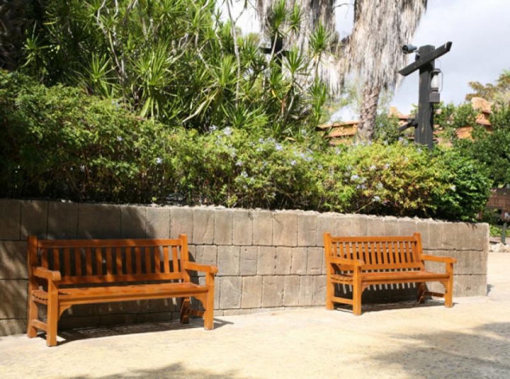 Bancs tout bois Bogota sur site